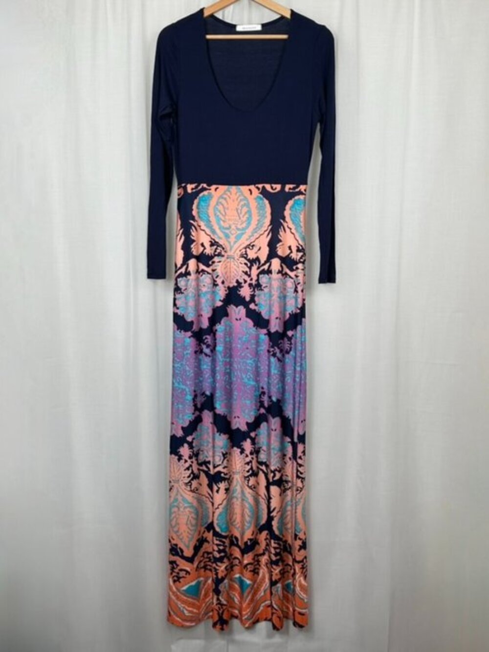 Weekend Juniors Bodycon Maxi Dress Large‎ Long Sleeve Boho Print Colorful Resort